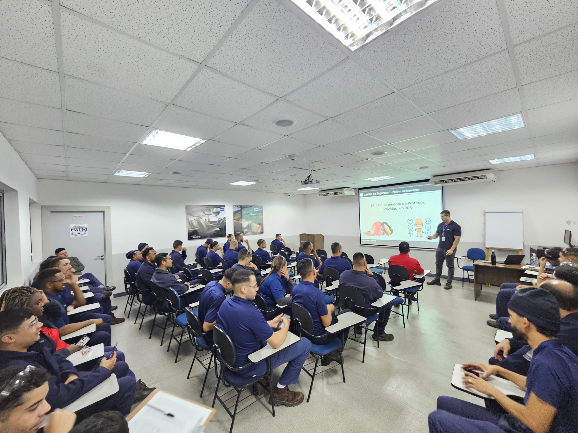 NR 6 - Personal Protective Equipment (PPE)